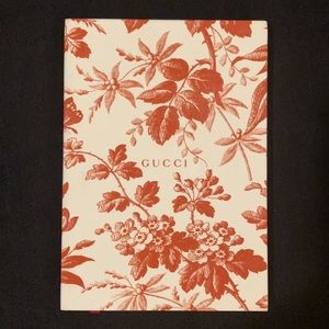 GUCCI NOTEBOOK